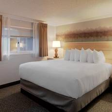 Hallmark Resort in Cannon Beach 