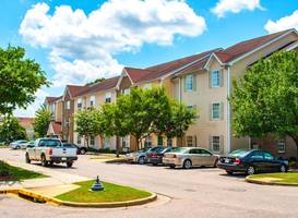 Crestwood Suites of Montgomery 