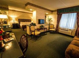 Salvatore's Garden Place Hotel 