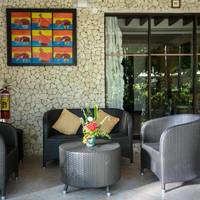 Dolphin House Resort Moalboal 