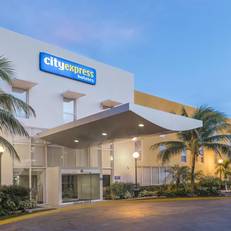 City Express Playa del Carmen 