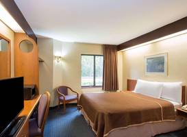 Travelodge Fort Myers Airport 
