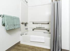 Home-Towne Suites Clarksville 