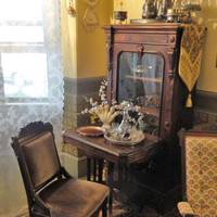 Leith Hall Bed and Breakfast 