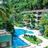 Casa Iguana All Suites Hotel 