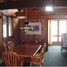 The Viking Lodge & Ski Shop 