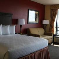 Pier House 60 Marina Hotel 
