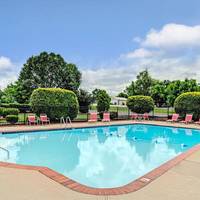 Ramada Murfreesboro Hotel 