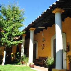 Rossco Backpackers Hostel 