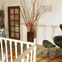 Jam Suites Boutique Hotel 