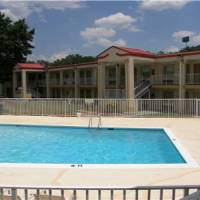 Fair Bridge Inn & Suites 