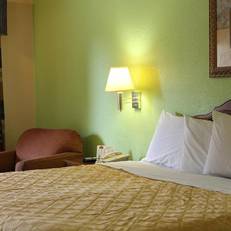Fair Bridge Inn & Suites 