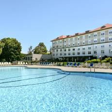 Fort William Henry Hotel 