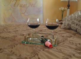 Naomi's Bed & Breakfast 