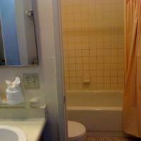 Siegel Slots and Suites 