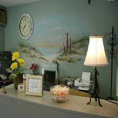 Rocky Neck Inn & Suites 