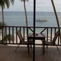 Anda White Beach Resort 