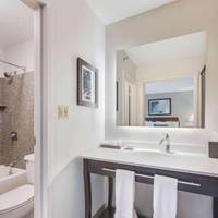 Gama Suites Cincinnati 