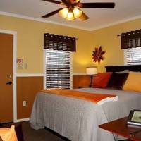 Prescott Pines Inn B&B 