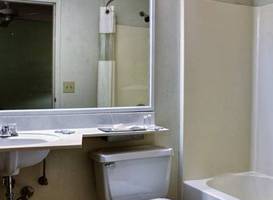 Watertown Rodeway Inn 