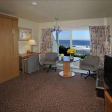 Nordic Oceanfront Inn 