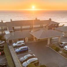 Nordic Oceanfront Inn 