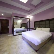 Woodland Resort Hotel 