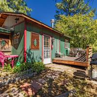 Apple Creek Cottages 