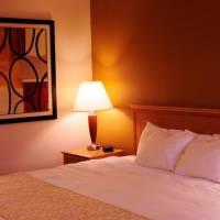 Whispering Hills Inn 