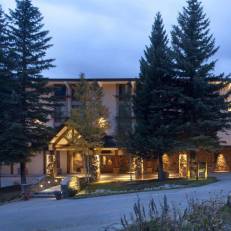 The Stonebridge Inn 