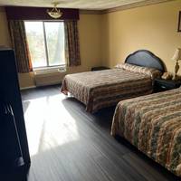 Chateau Royale Inn 