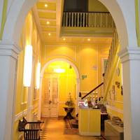 Sevilla Home Hotel 