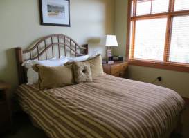 Capitol Peak Lodge 