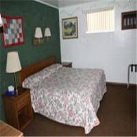 Lamplighter Lodge 
