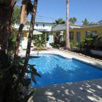 Amber Tides Motel 