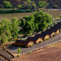 Red Cliffs Lodge 