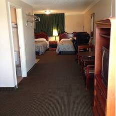 Deluxe Inn Motel 