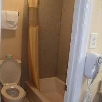 Newport News Inn 