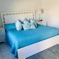 Ebb Tide Resort 