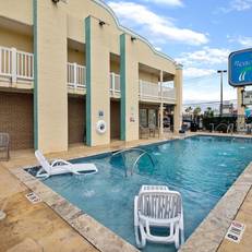 Beachcomber Inn 