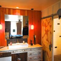 The Motor Lodge 