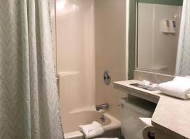 Yarmouth Resort 