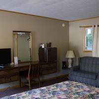 Fran Cove Motel 