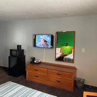 Pinebrook Motel 