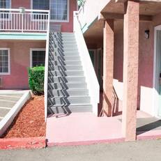 Discovery Inn 