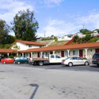 Travelers Inn 