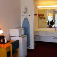 Budget Inn 