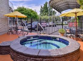 Campus Inn 