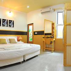Arora Inn 