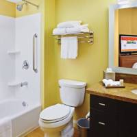 TownePlace Suites by Marriott Mississauga-Airport Corporate Centre